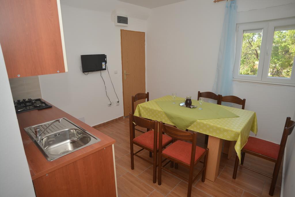 Apartments Citrus Turanj Quarto foto