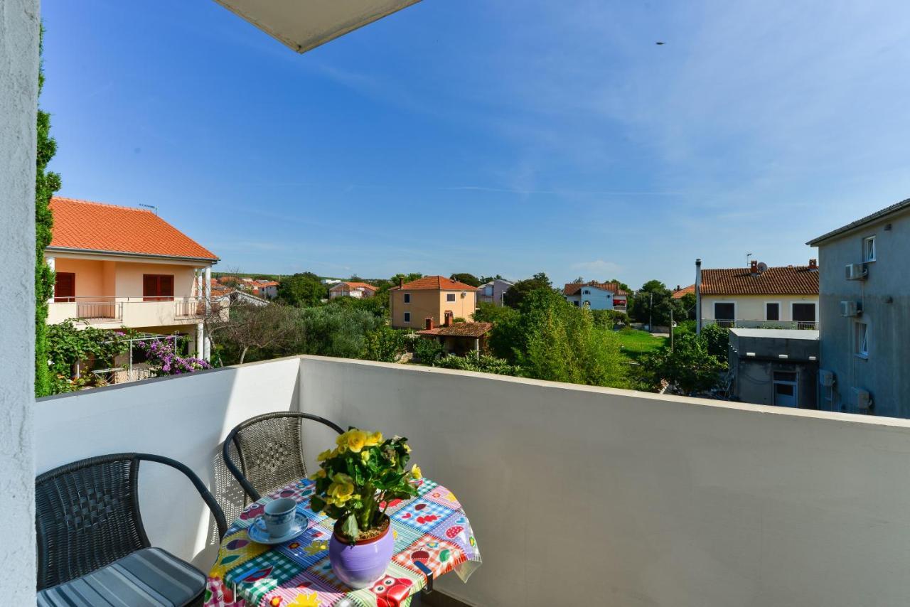 Apartments Citrus Turanj Exterior foto